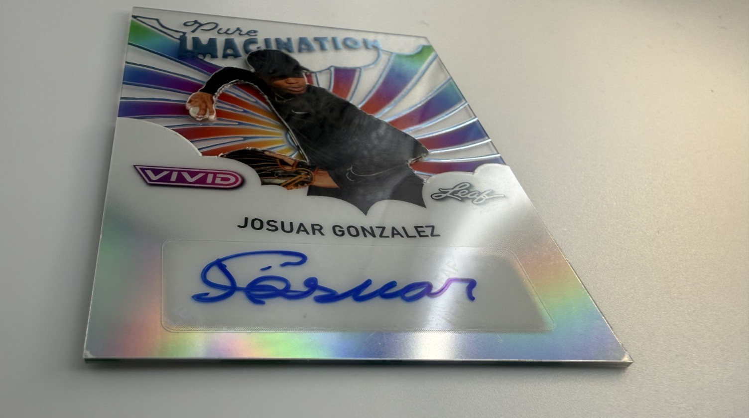 Leaf 2025 Josuar Gonzalez Vivid Pure Imagination Auto #PA-JG1 3/10 Dented Corner